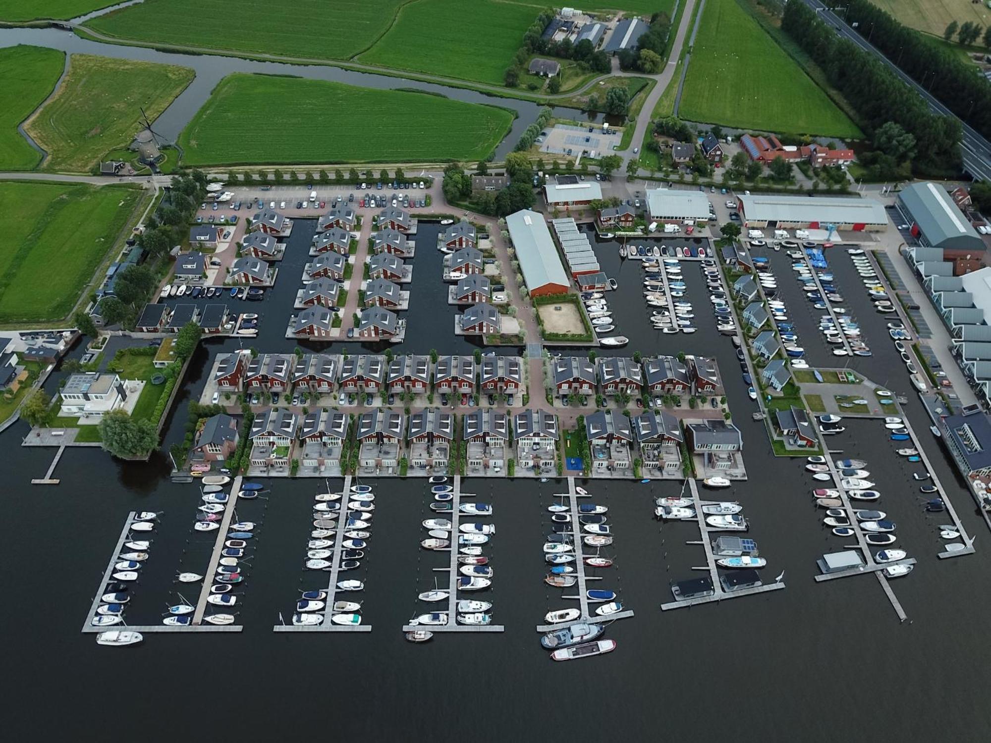 Lake-View Apartment Close To Amsterdam Uitgeest Zewnętrze zdjęcie